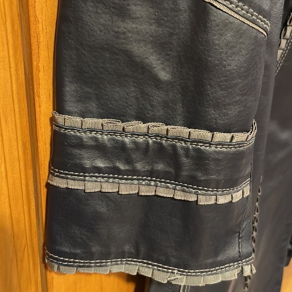 NWT Pamela McCoy Military Style Navy Blue Leather Coat. - Picture 5 of 11